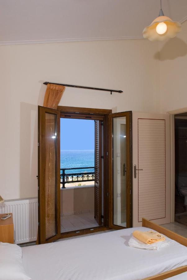 Christina Apartments Pánormos Dış mekan fotoğraf